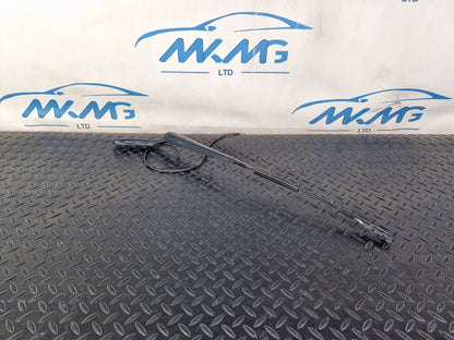 18-ON MERCEDES BENZ SPRINTER W907 WIPER ARM LEFT SIDE N/S A9108203500