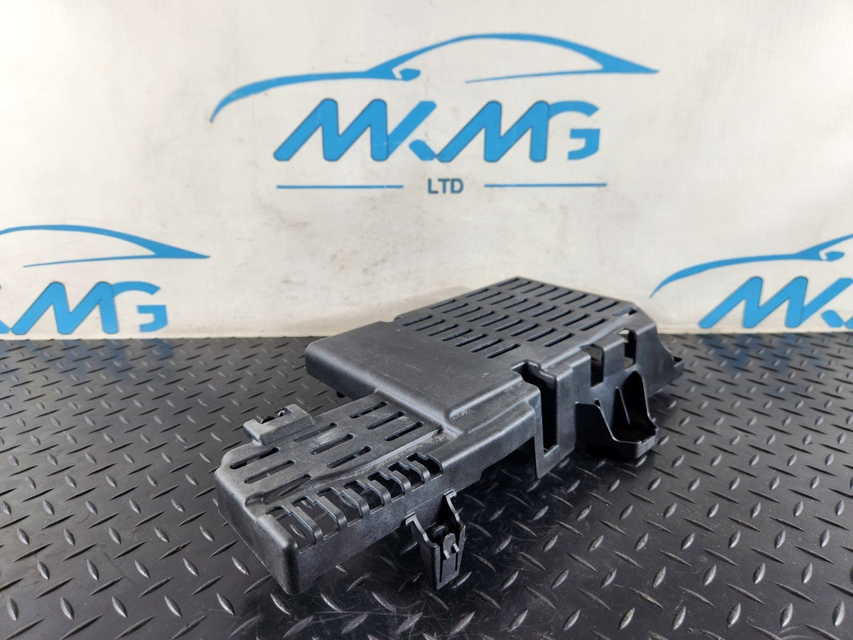 MERCEDES BENZ B CLASS W247 AMPLIFIER AUDIO UNIT BRACKET HOLDER MOUNT A2475450601