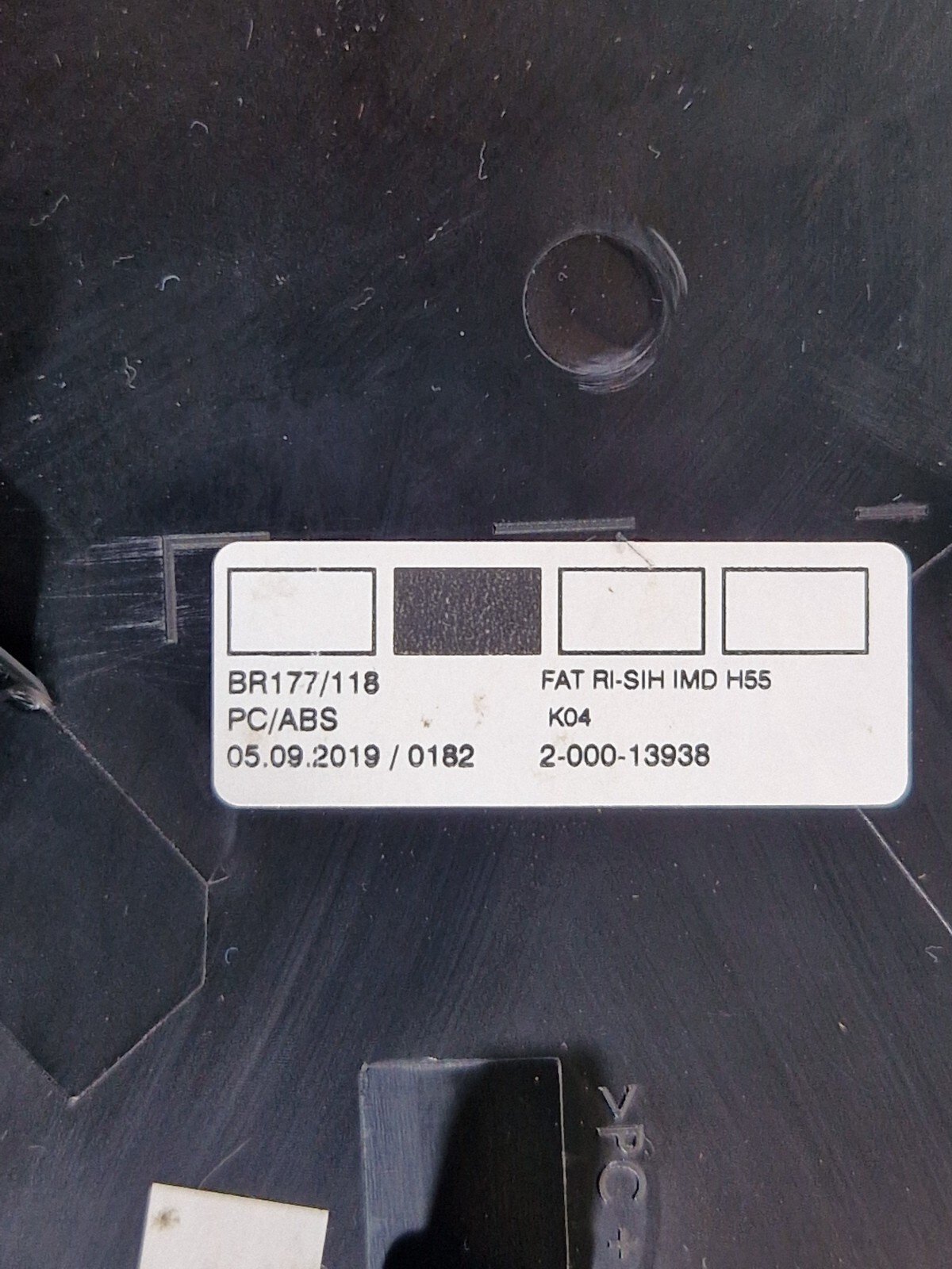 19-ON MERCEDES BENZ A CLASS W177 FRONT RIGHT SIDE DOOR MOULDING TRIM A1777206801