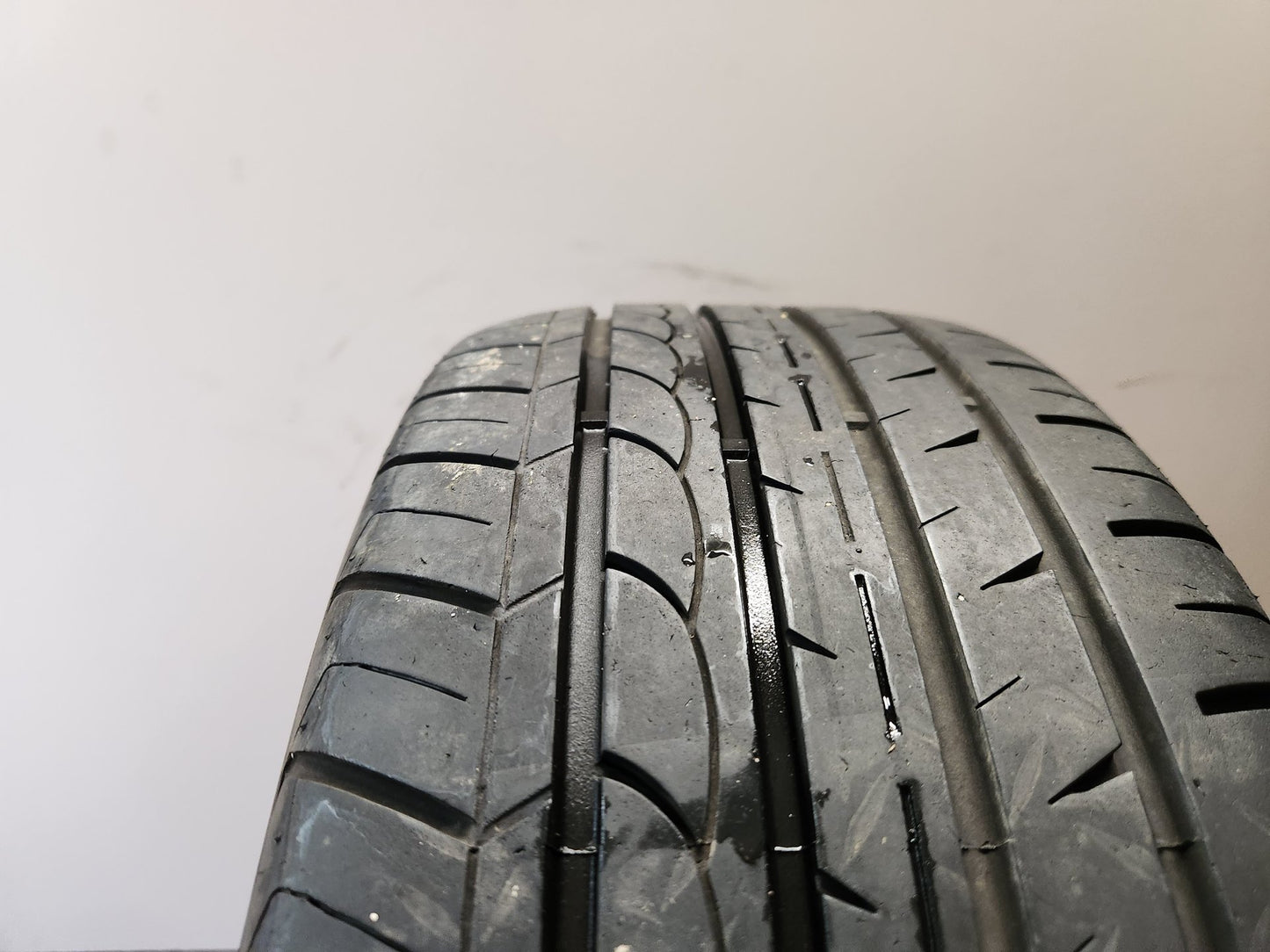 Skoda Yeti MK1 5L 17" Alloy Wheel with Tyre 225/45/17 ~5mm