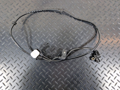 MERCEDES C220 W205 REAR RIGHT O/S PARKING BRAKE & BRAKE WEAR SENSOR INDICATOR