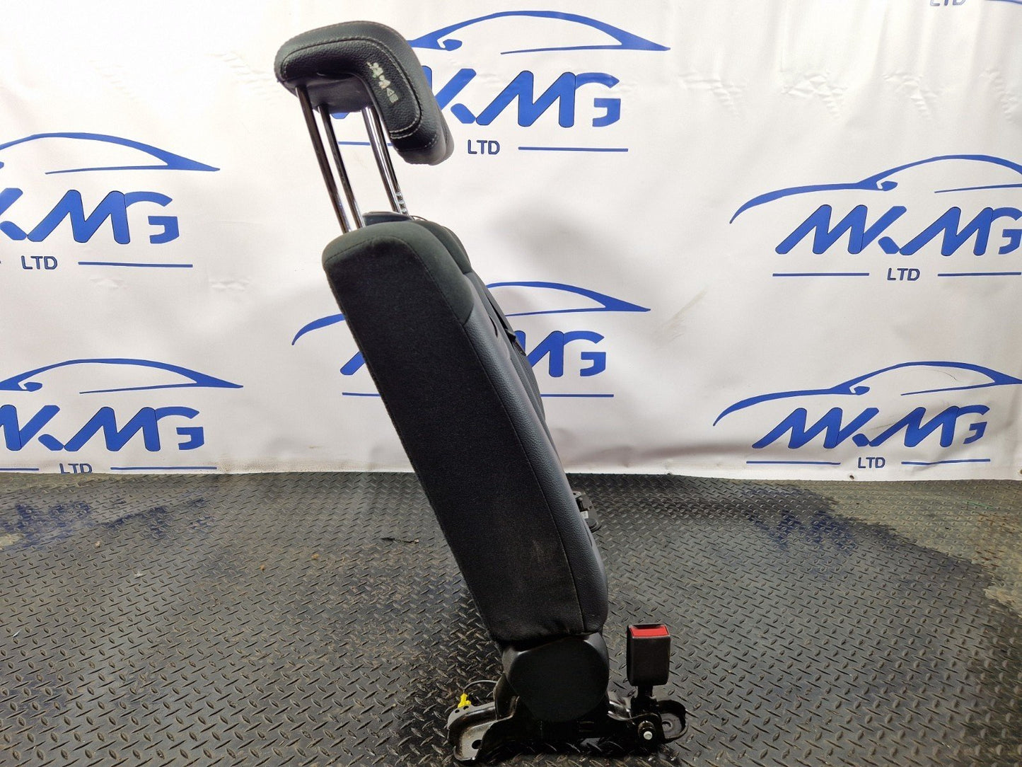 11-19 MERCEDES ML W166 GENUINE REAR LEFT N/S 2ND ROW HALF LEATHER BACKREST SEAT