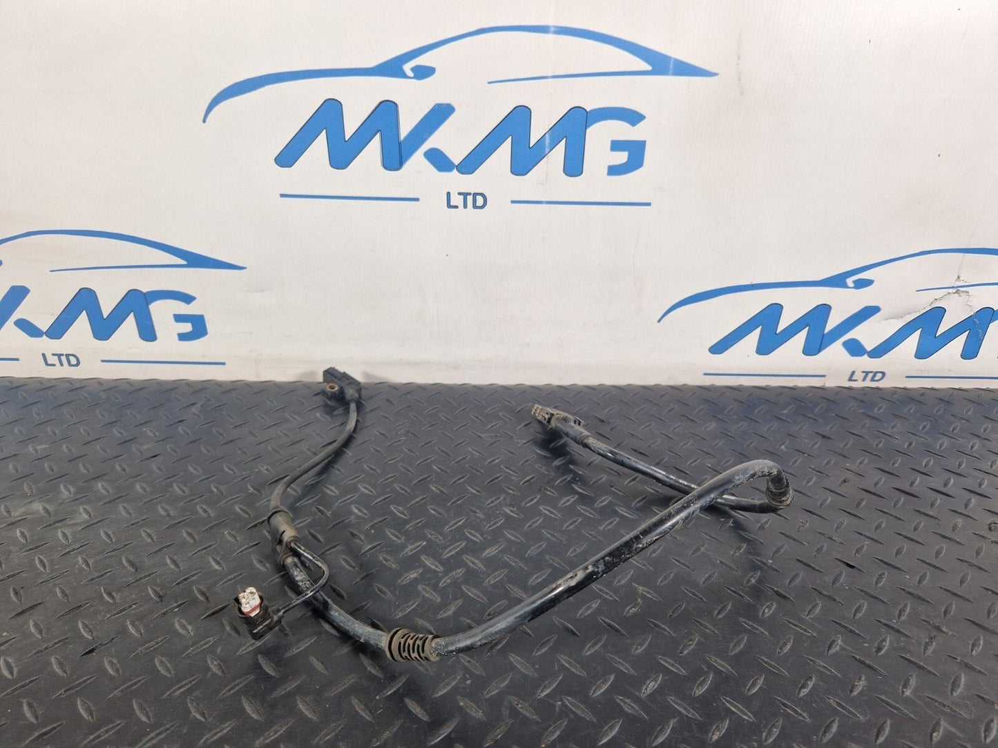 19-ON MERCEDES BENZ CLA C118 FRONT RIGHT SIDE ABS / SPEED SENSOR A2475400400