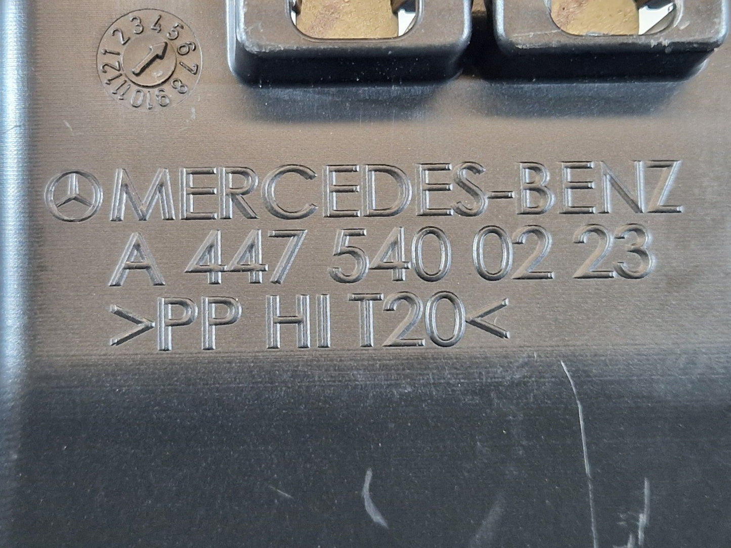 14-23 MERCEDES VITO W447 GENUINE OEM CONTROL UNIT HOLDER MOUNT A4475400223