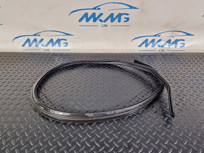 18-ON MERCEDES SPRINTER W907 BONNET RUBBER SEALING GASKET SEAL A9108871100