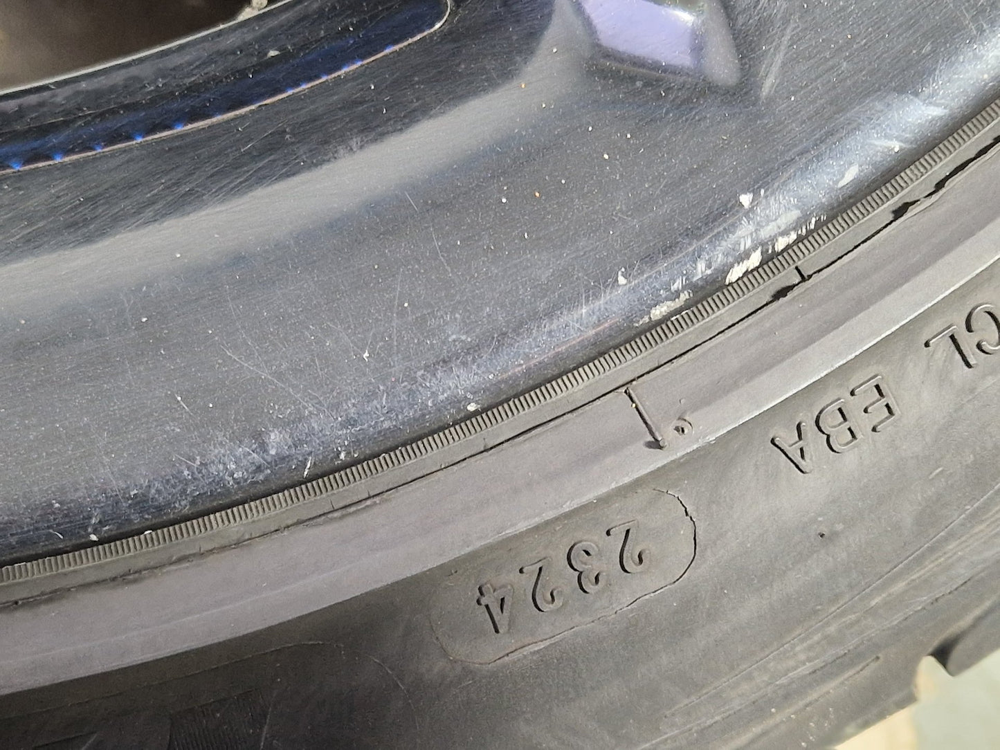 Ford Fiesta MK7 (B299) 17" Alloy Wheel with Tyre 205/45/17 ~6mm