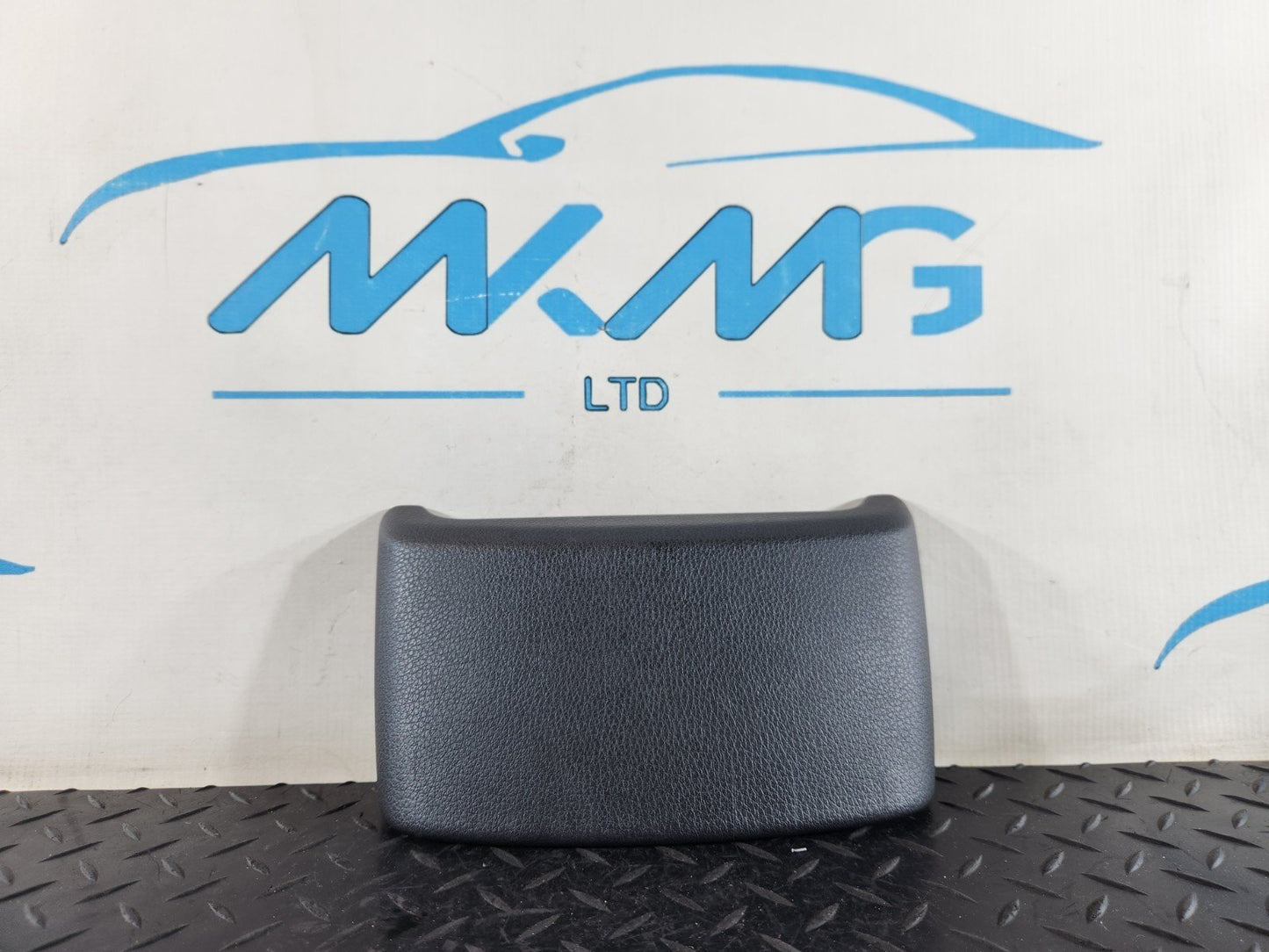 16-20 AUDI Q7 4M GENUINE CENTER CONSOLE ARMREST STORAGE LID COVER TRIM 4M0863915
