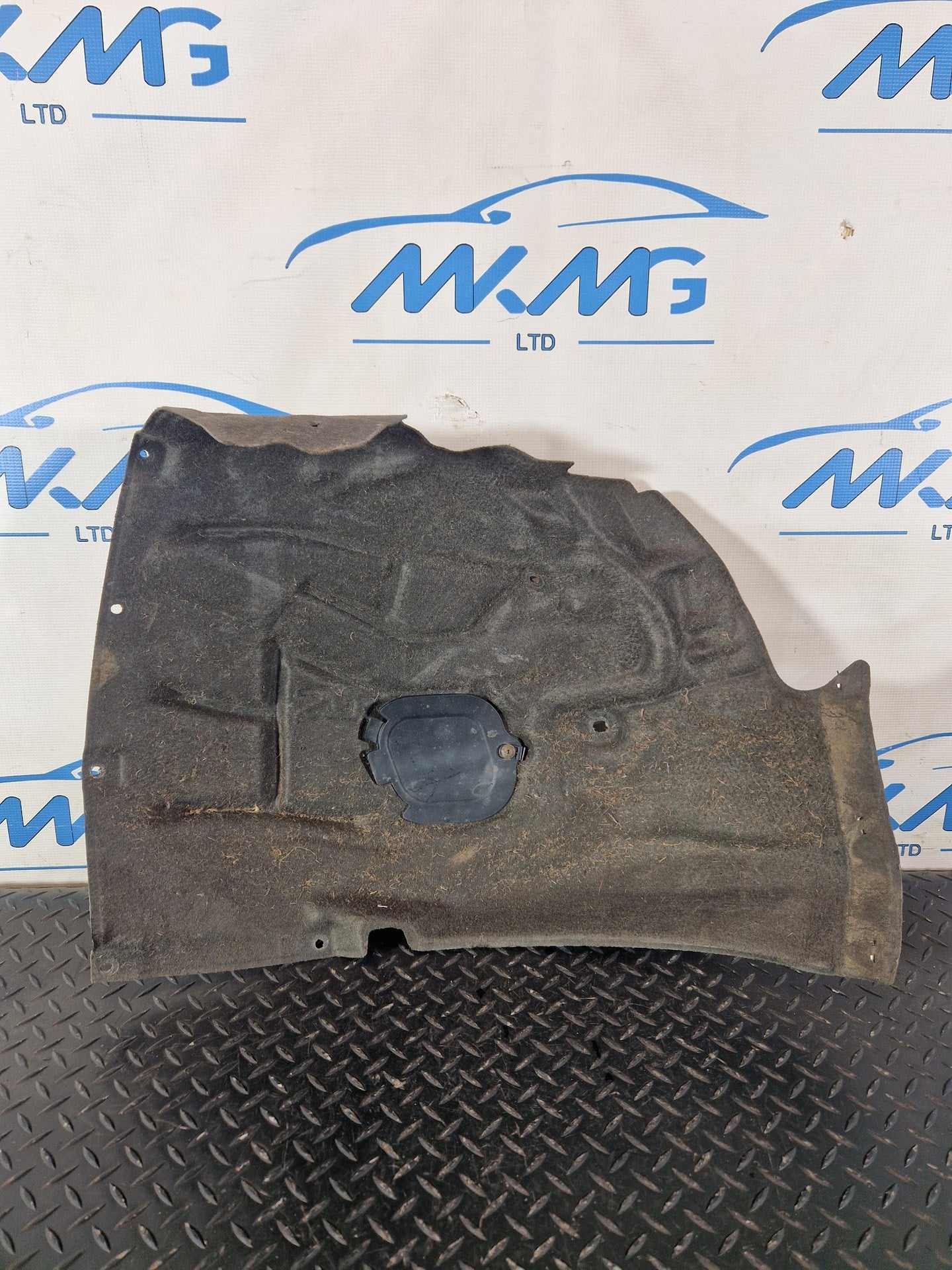 Audi A6 Front Left Wheel Arch Liner 4G0809967