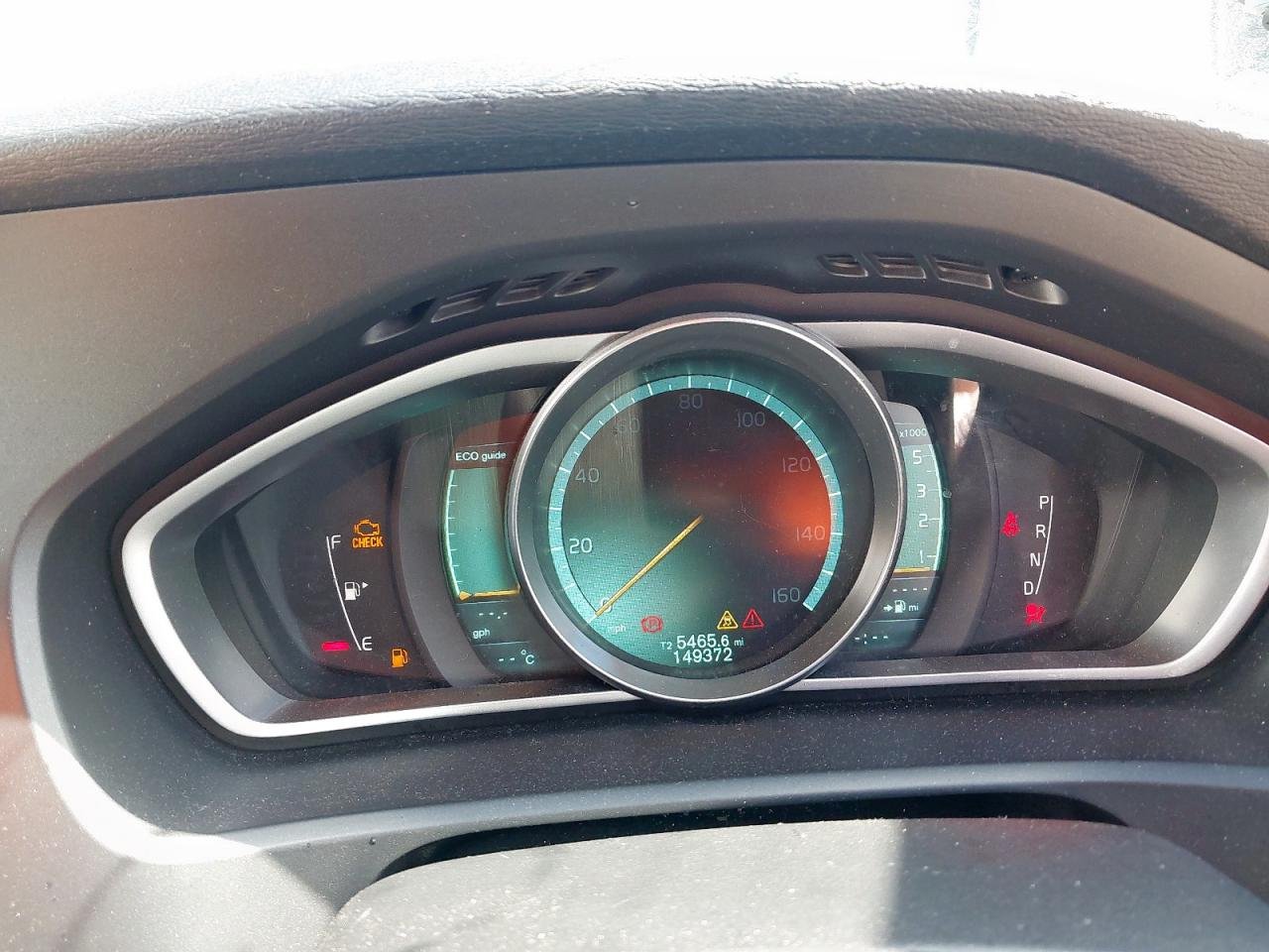 2014 Volvo V40 MK3 (525)
