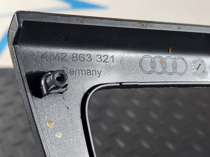16-20 AUDI Q7 4M CENTRE CONSOLE SURROUND TRIM PANEL 4M2863321