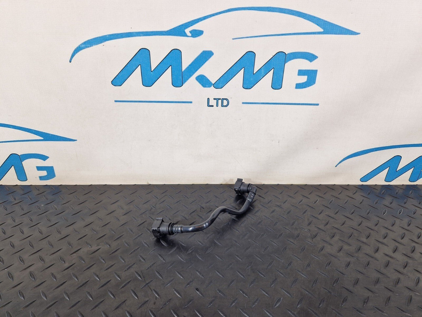 14-21 MERCEDES BENZ W205 PETROL FUEL SYSTEM PURGE PIPE A2054711215