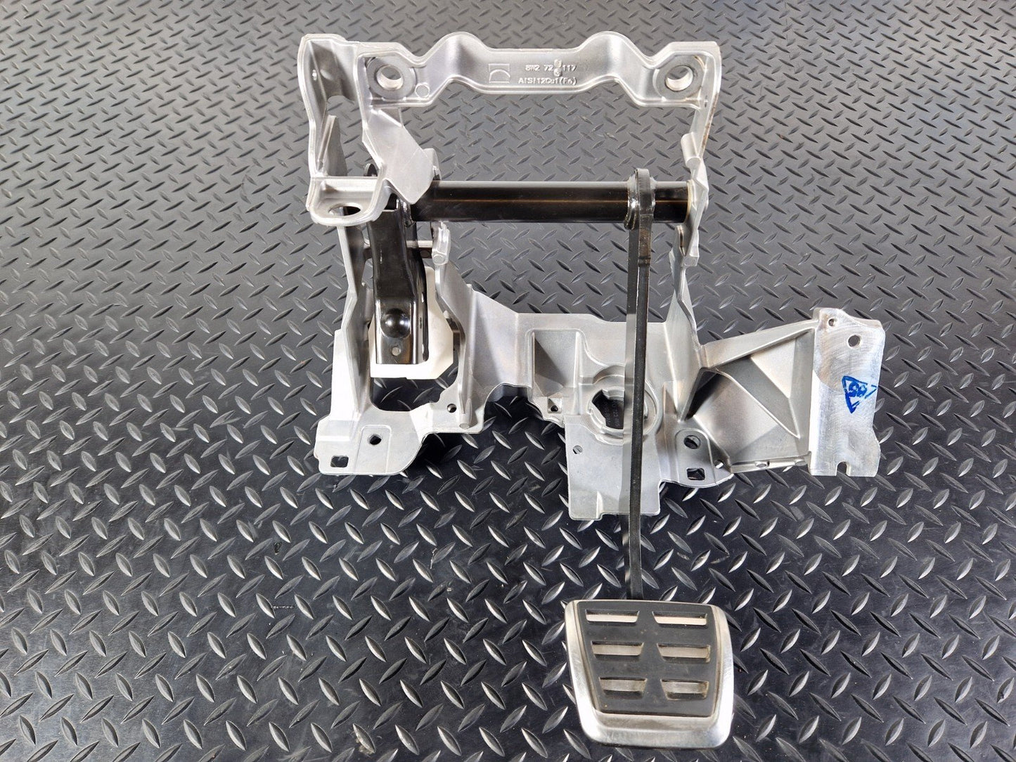 16-24 AUDI A5 F5 BRAKE PEDAL ASSEMBLY BRACKET MOUNT 8W2723117 8K0721495