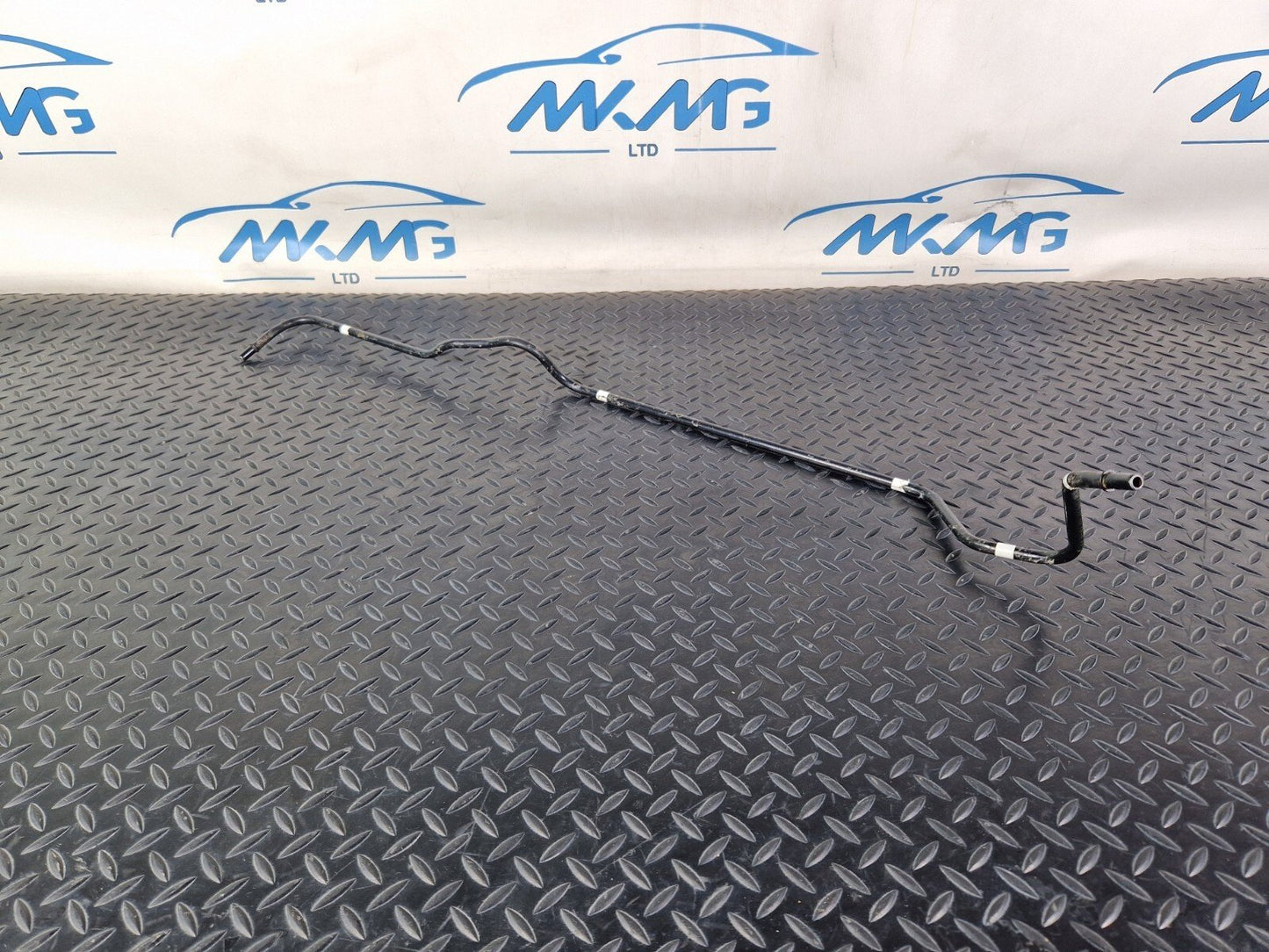 18-ON MERCEDES BENZ SPRINTER W907 2.1 GENUINE FUEL LINE A9074761200