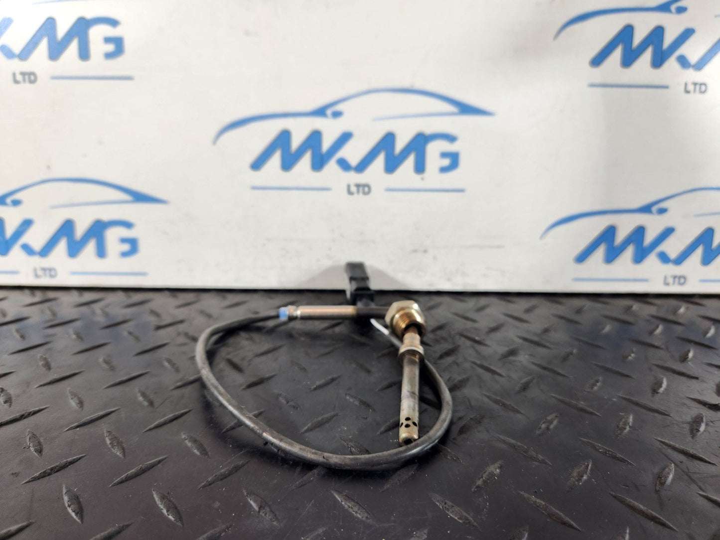 Audi Unknown Part Type 4M0906088N