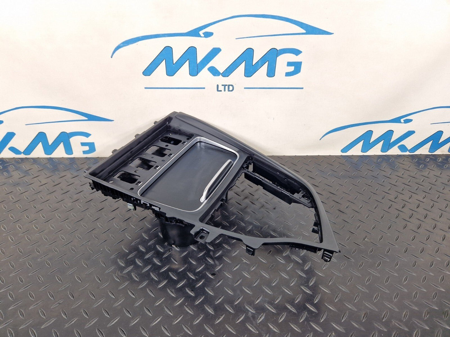 12-18 BMW 3 SERIES F30 F31 CENTRE CONSOLE CUP HOLDER 5495994