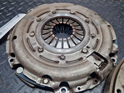 Vauxhall Mokka MK1 (G1U0) SUV 1.6 Diesel B16DTH Flywheel Clutch Kit 555744506