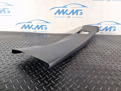 19-ON MERCEDES BENZ B CLASS W247 OEM RIGHT O/S B PILLAR TRIM A2476900400
