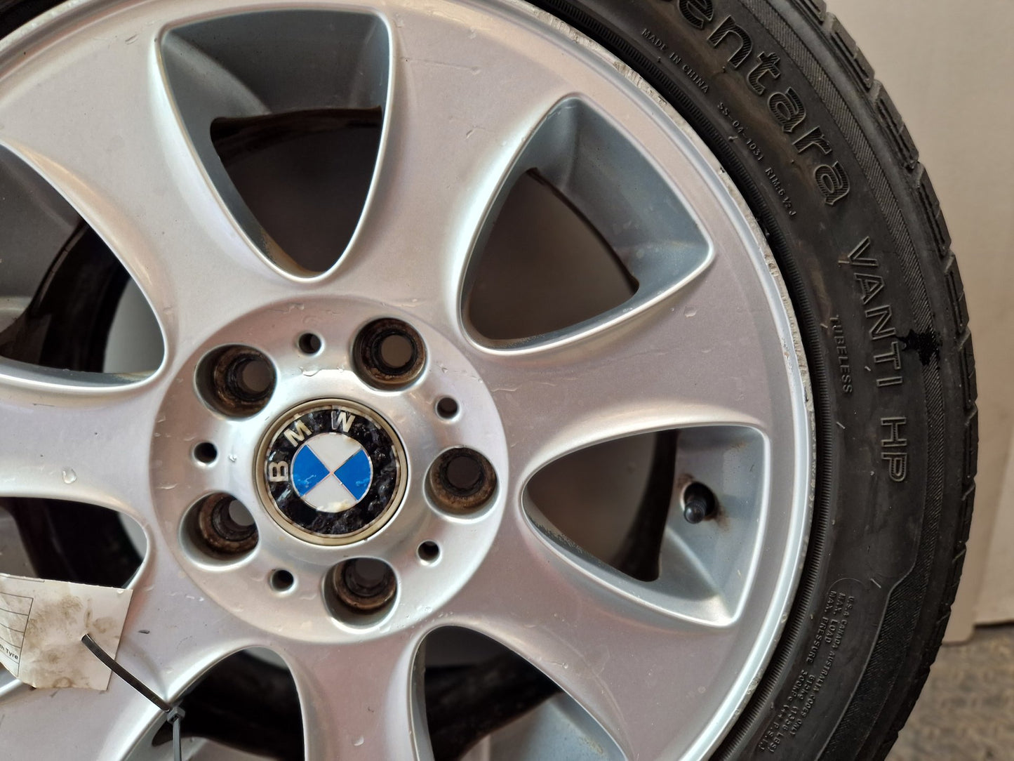 BMW 120i E87 16" Alloy Wheel with Tyre 205/55/16 ~5mm