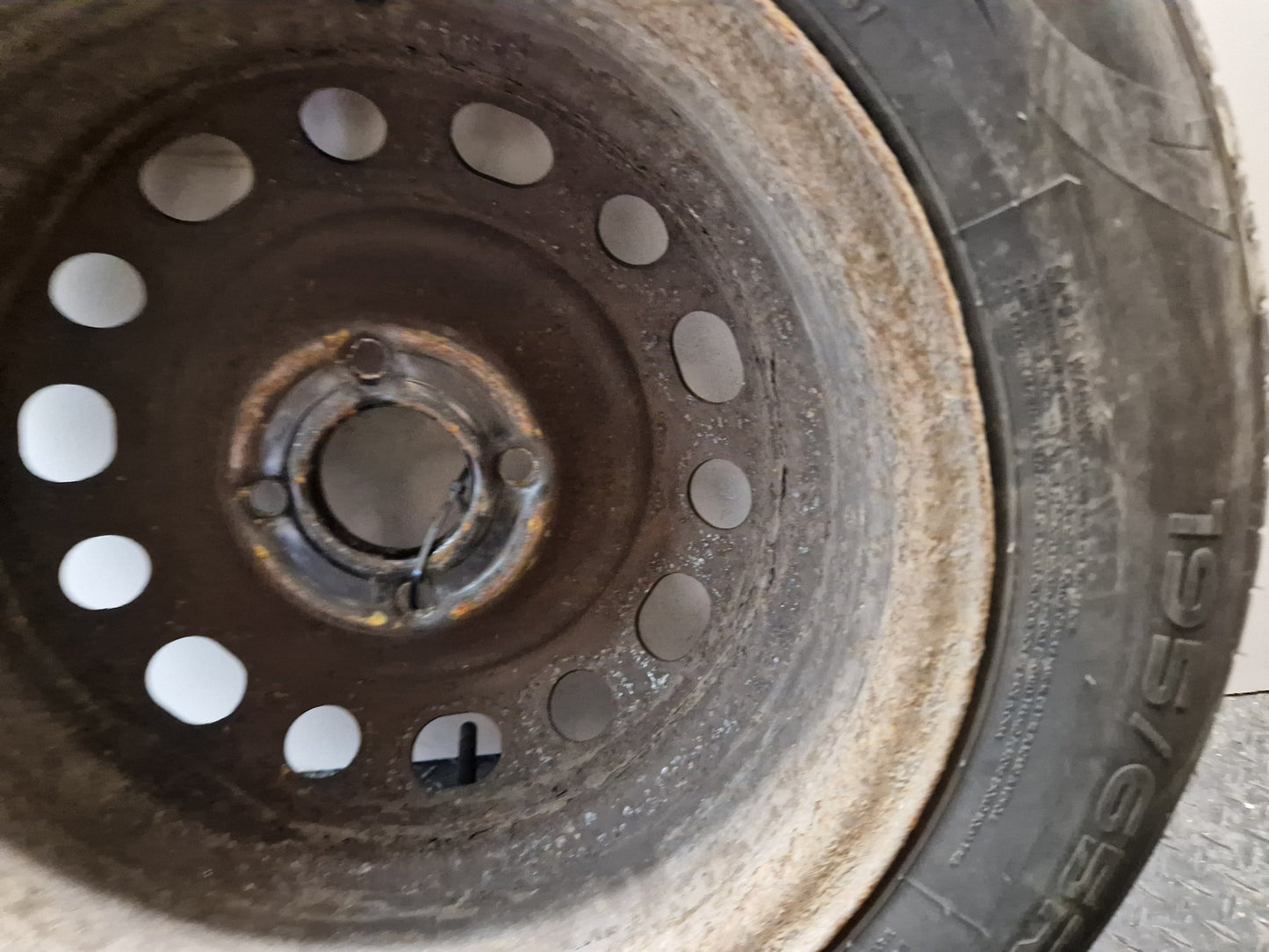 Peugeot Partner MK2 (PH1) (B9) Cargo Van Steel Wheel with Tyre 195/65/15 ~1mm