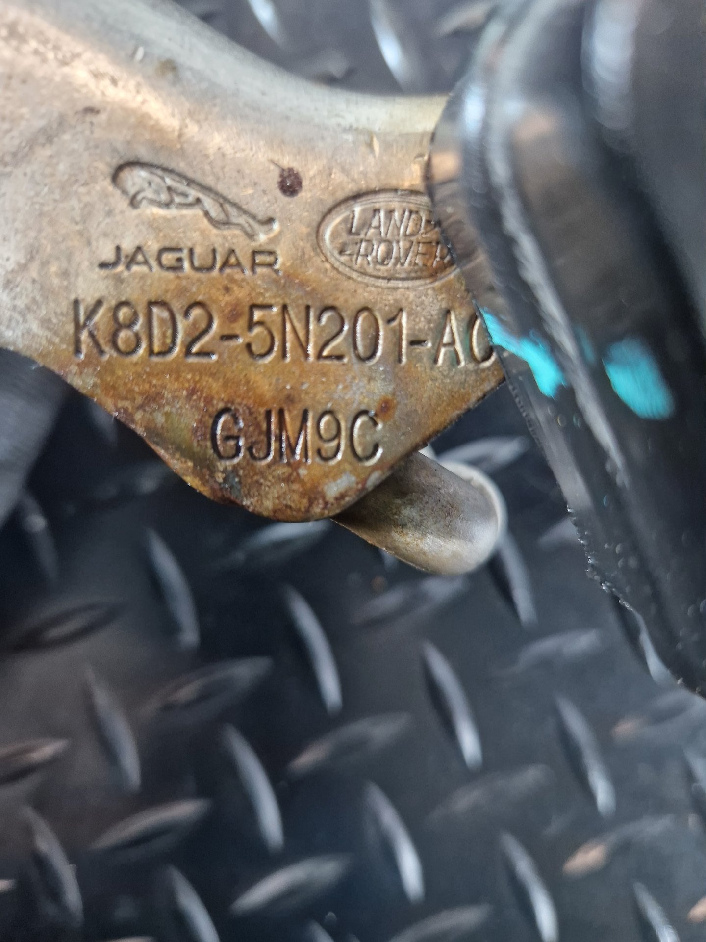 Land Rover Range Rover Evoque L551 Genuine Exhaust Mount K8D2-5N201-AC