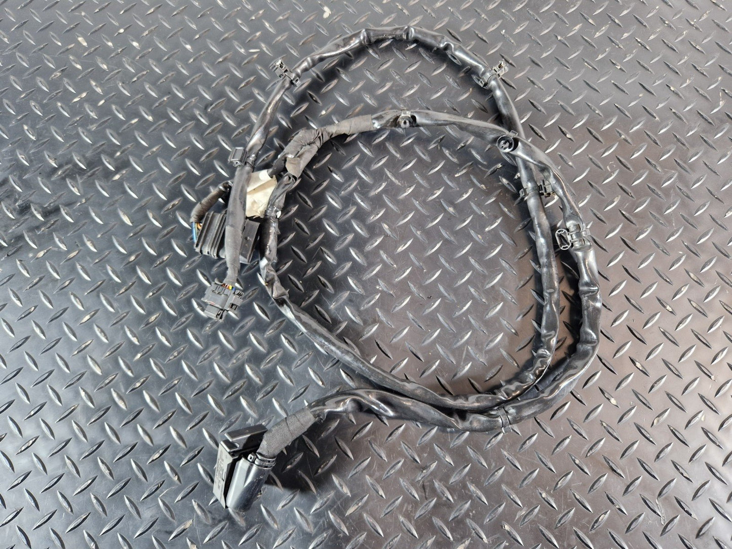 16-19 MERCEDES BENZ GLE W166 GENUINE ENGINE WIRING LOOM A0325450726