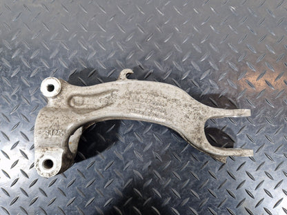 16-19 AUDI A4 B9 FRONT LEFT SIDE SUSPENSION STRUT BRACKET 8W0413037