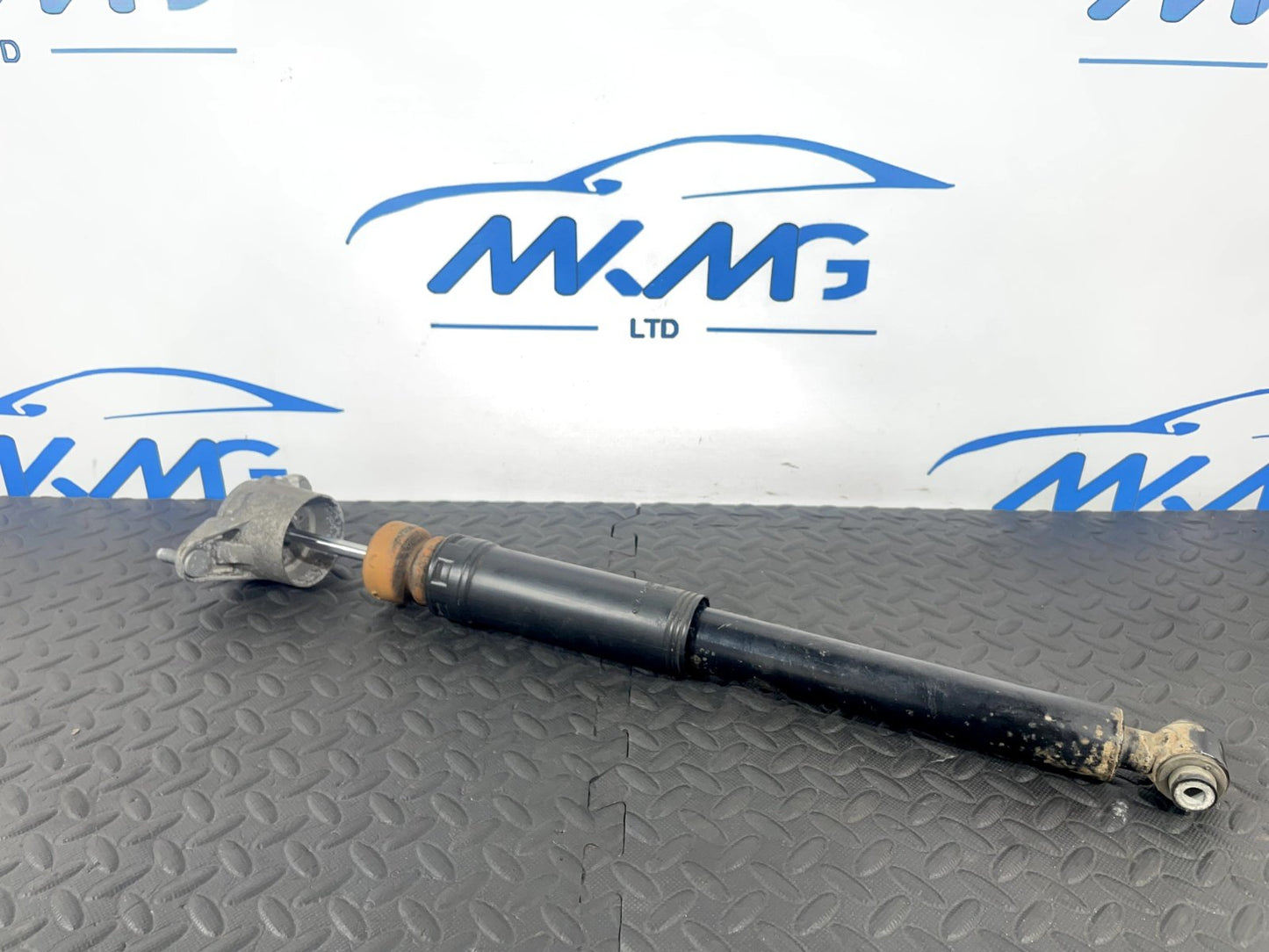 12-18 MERCEDES A B CLA-W176 W246 C117 GENUINE REAR SHOCK ABSORBER A1763201531