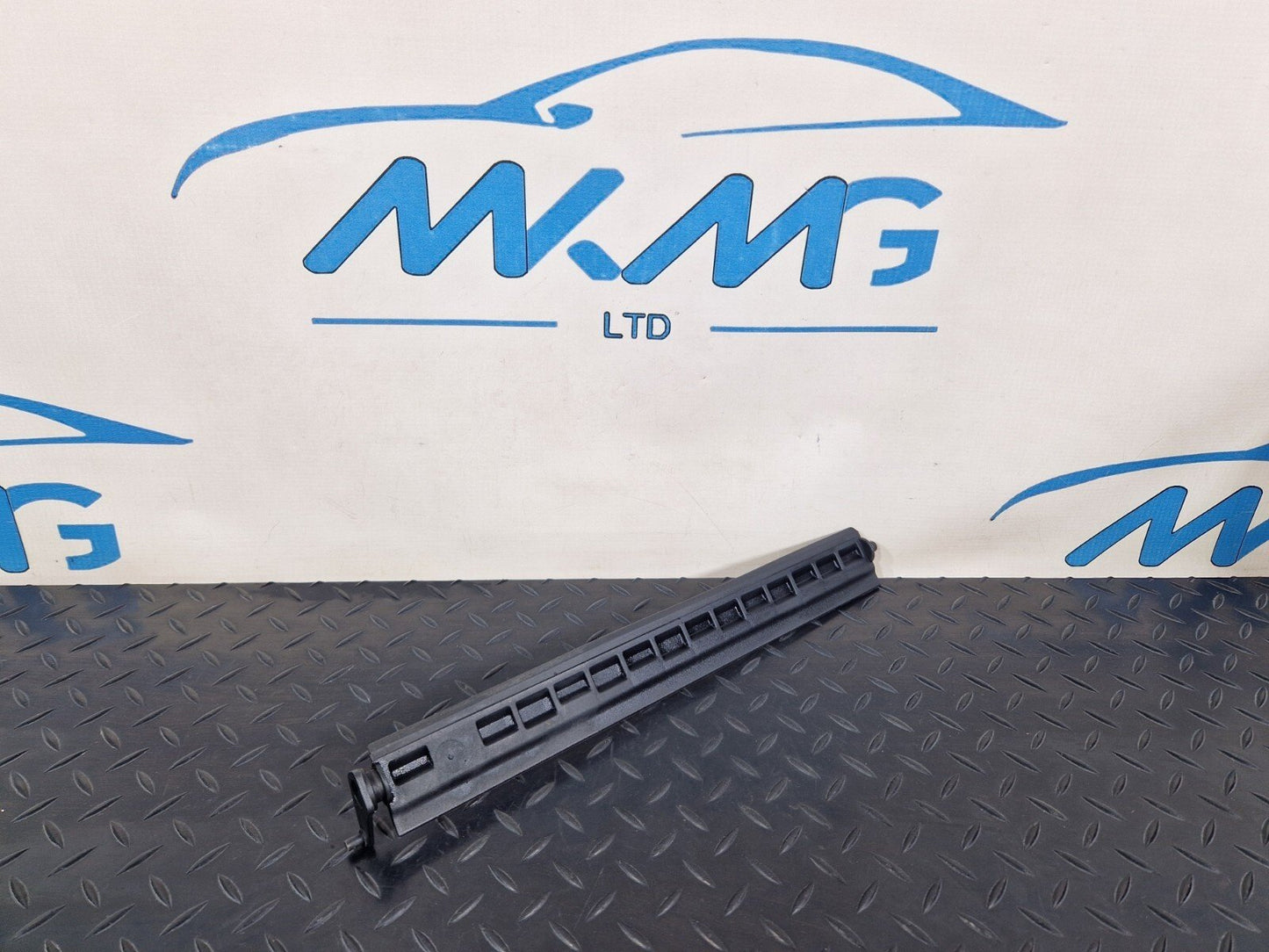 14-21 BMW 2 SERIES GRAN TOURER F45 F46 AIR DUCT SHUTTER GRILL FLAP 6L 8499973