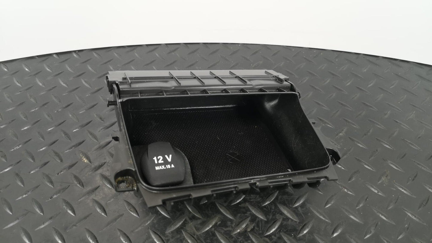 13-19 MERCEDES BENZ CLA W117 C117 GENUINE CENTRE CONSOLE STORAGE BOX *B113