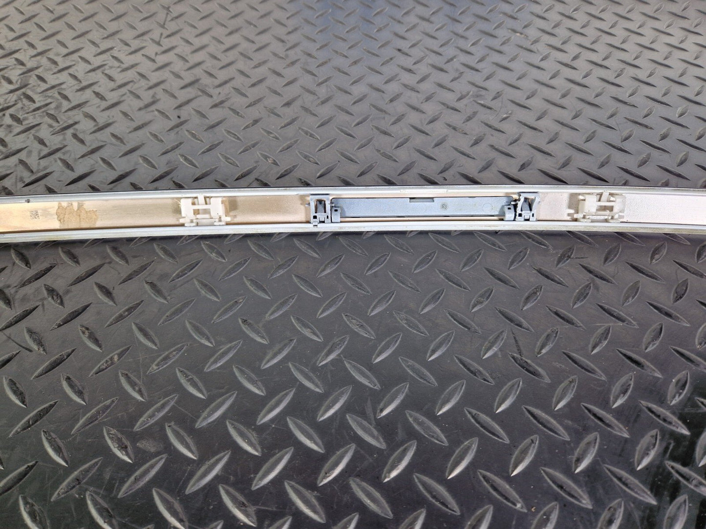 14-16 BMW 2 SERIES F22 OEM LEFT SIDE ROOF STRIP TRIM 7346245 7307735