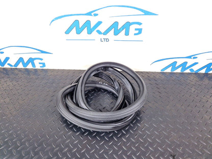 16-19 AUDI A4 B9 OEM REAR LEFT OR RIGHT DOOR RUBBER SEAL 8W5833721