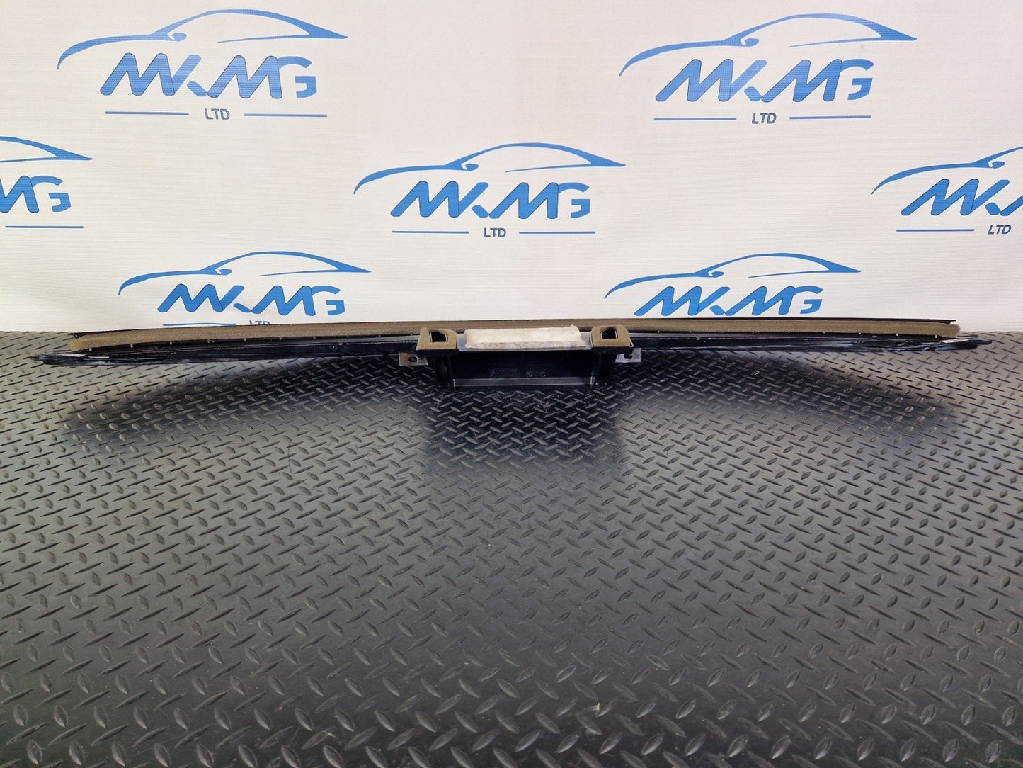 BMW X5 E70 Genuine Windscreen Air Duct Channel 6958404