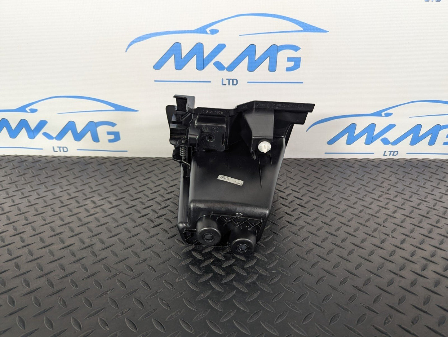 BMW 2 series F46 Rear Deck boot Storage Box 7327034