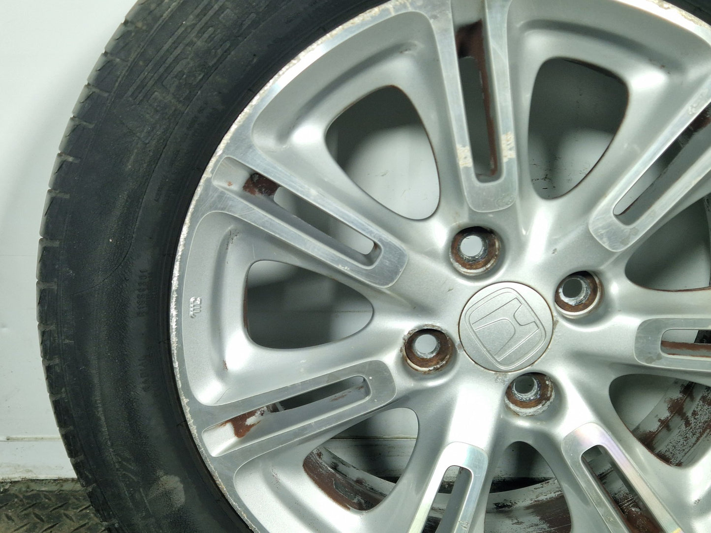 Honda Insight ZE2 15" Alloy Wheel with Tyre 5mm 175/65/15