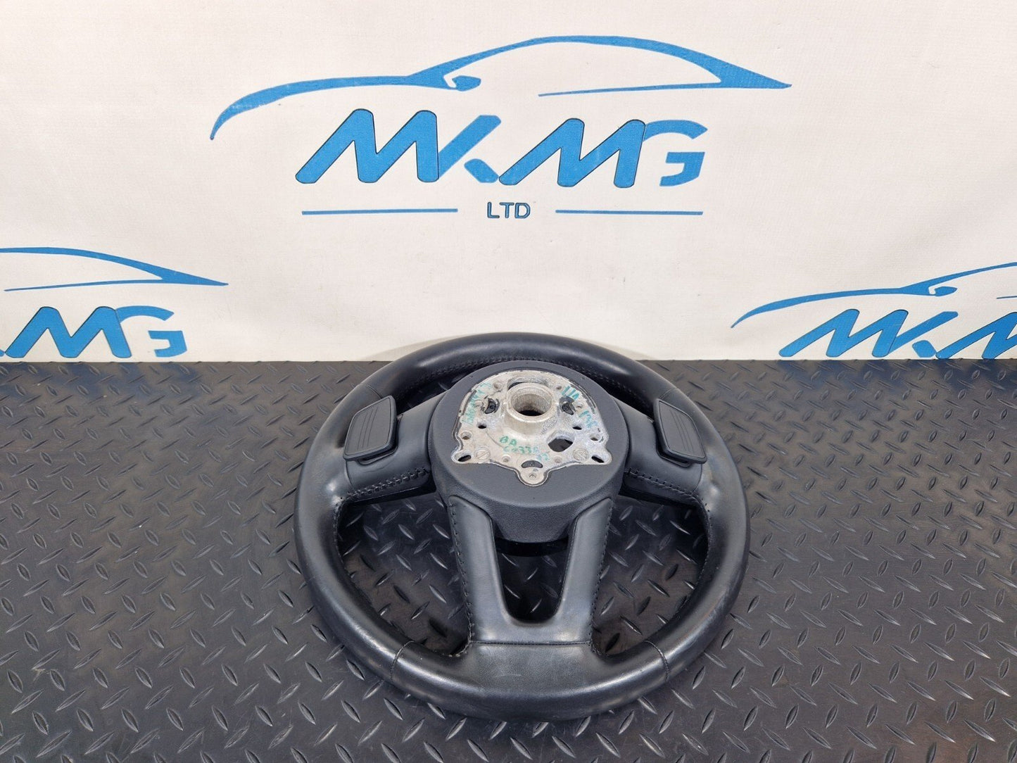 16-19 AUDI A4 B9 OEM STEERING WHEEL 8W0419091CJ
