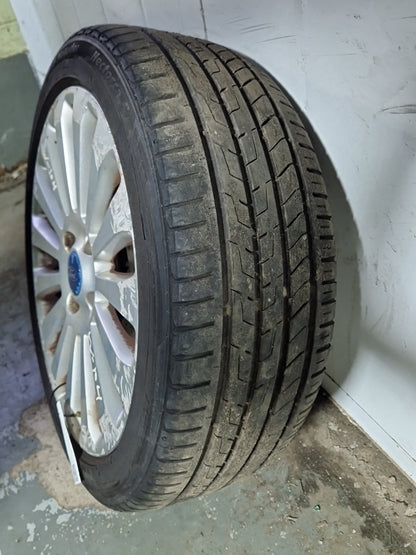 2009 Ford Fiesta MK7 16" Alloy Wheel with Tyre 195/45/16 ~4mm 8V21-1007-HA