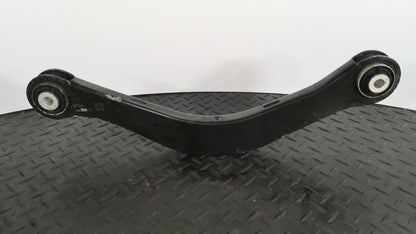 16-19 AUDI A4 B9 S-LINE GENUINE 2.0TDI SALOON REAR CONTROL ARM 8W0505371B