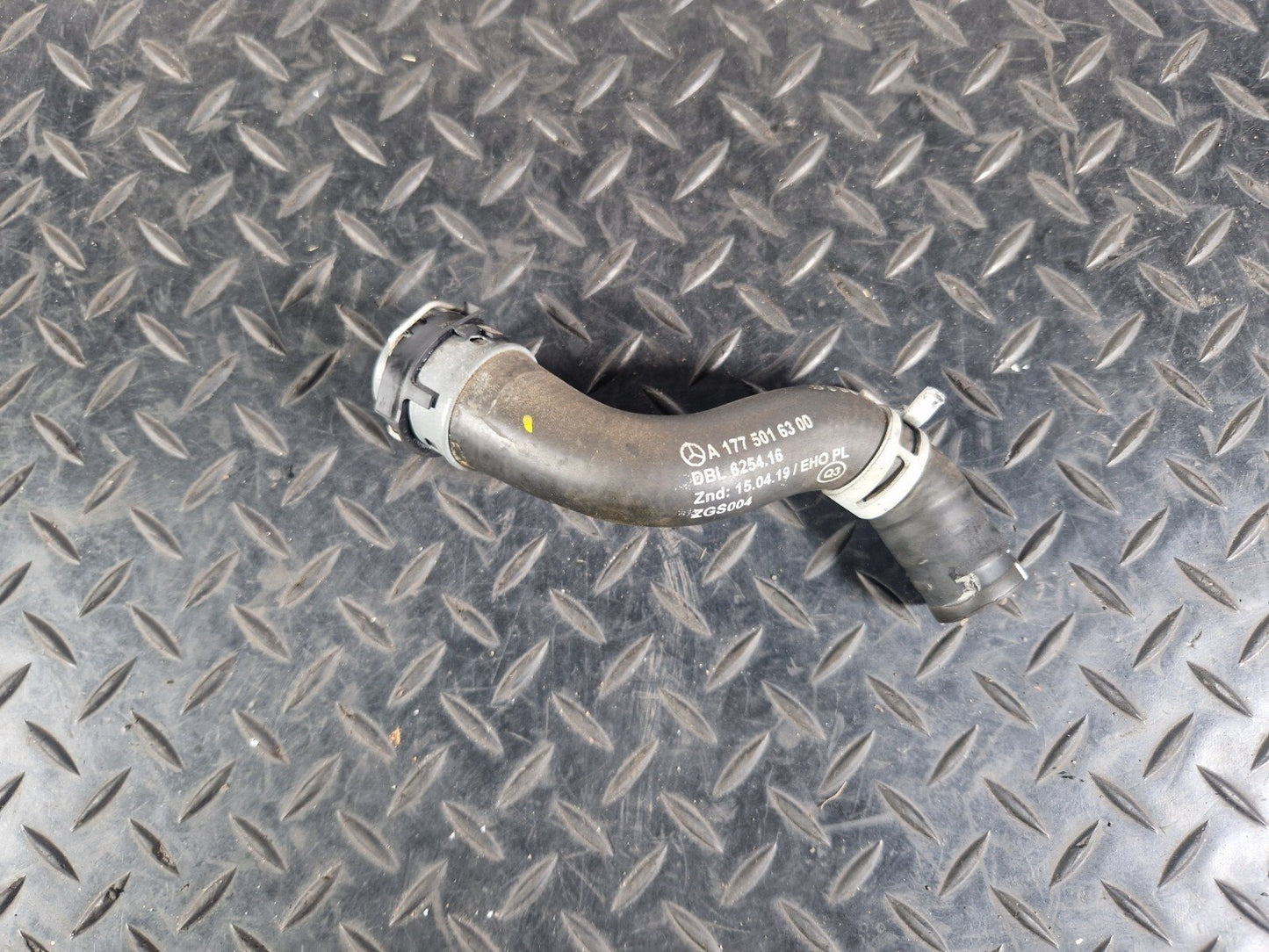 19-ON MERCEDES BENZ A CLASS EQ W177 COOLANT HOSE PIPE A1775016300