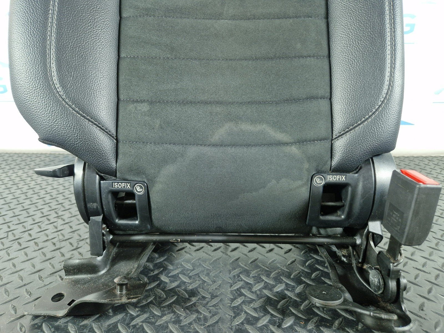 11-19 MERCEDES BENZ ML W166 REAR RIGHT DRIVER SIDE SEAT BACKREST HALF LEATHER