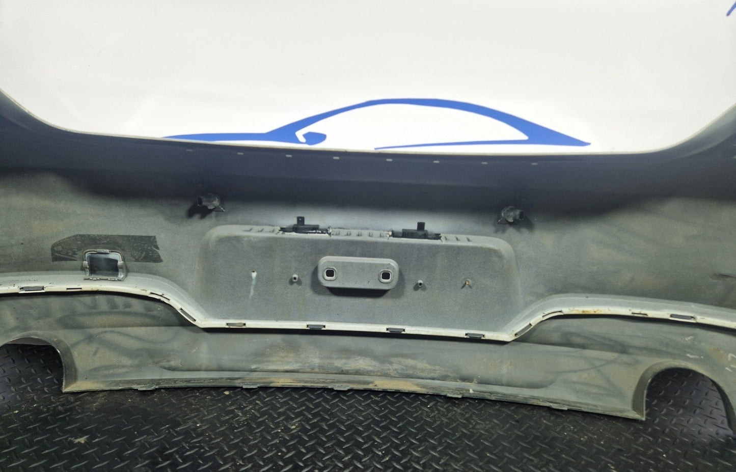 BMW 6 SERIES F06 F12 F13 PRE-LCI COMPLETE M SPORT REAR BUMPER ALPINE WHITE 300