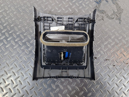12-18 BMW  3 4 SERIES F30 F31  F32 F33 FREAR CENTRE VENT CONSOLE 9207330