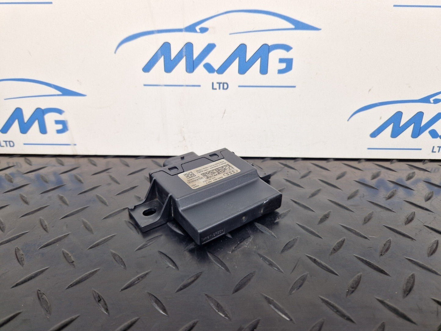16-23 AUDI S5 COUPE GENUINE CONTROL UNIT FOR IMPACT SOUND 8W0907159F