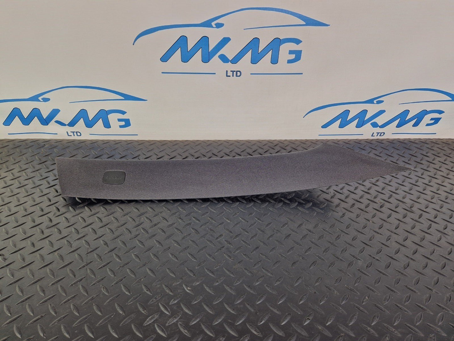 12-18 MERCEDES BENZ W176 OEM FRONT DRIVER SIDE A-PILLAR TRIM BLACK A1766901800