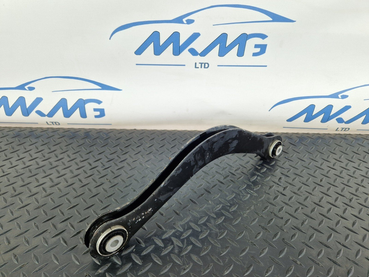 16-19 AUDI A4 AVANT B9 REAR RIGHT CONTROL ARM 8W0505371B 8W0505398