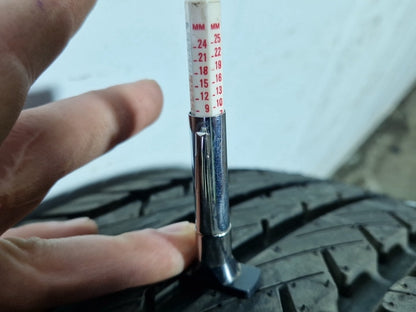 Goldway Tyre 215/65/R15C G2001 Genuine ~7mm