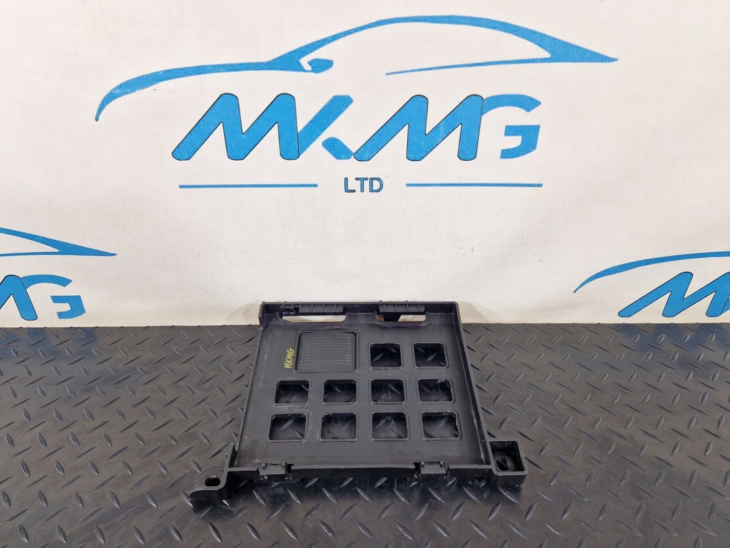 AUDI A8 4H ENGINE CONTROL UNIT BRACKET MOUNT HOLDER 4H0906330E