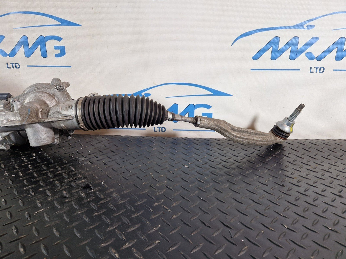 19-ON MERCEDES BENZ B CLASS W247 POWER STEERING RACK A2474608101