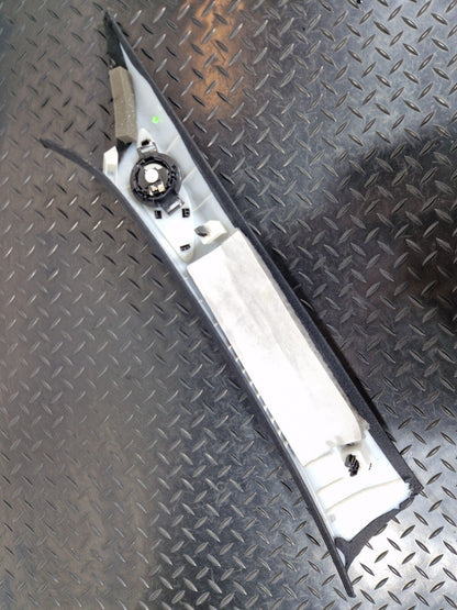 19-ON MERCEDES BENZ A CLASS LEFT SIDE A PILLAR TRIM COVER A1776900000