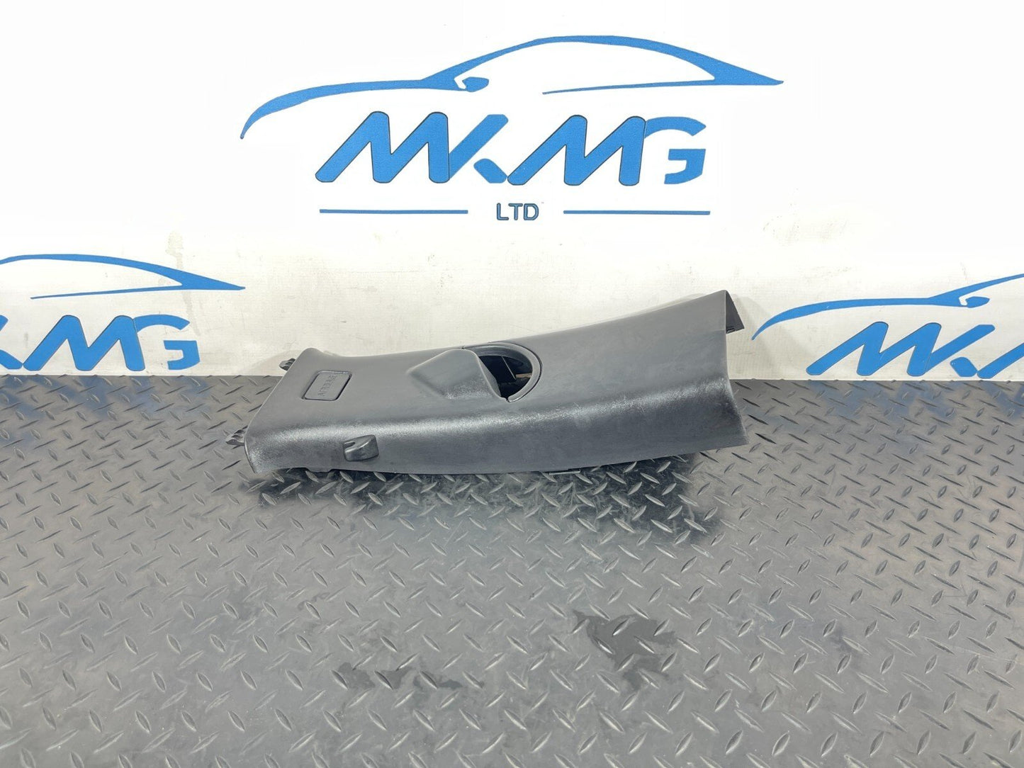 LAND ROVER DISCOVERY SPORT L550 2020 LEFT SIDE B-PILLAR TRIM FK72243A87AE8PVJ