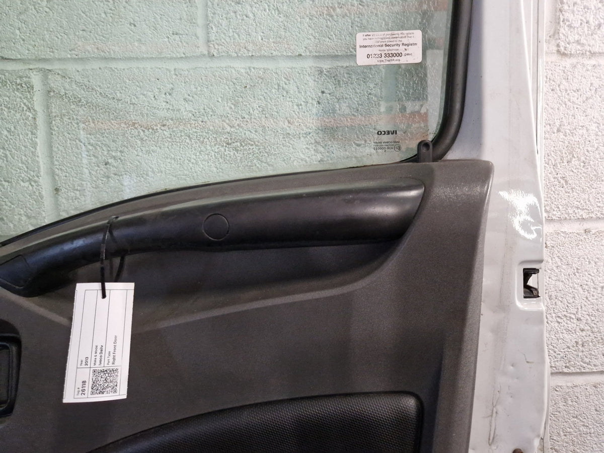 Iveco Daily MK5 Cab & Chassis Front Right O/S Driver Complete Door in White